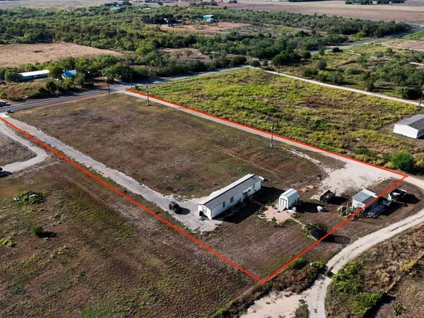 5630 Fm 1339, Kingsbury, TX 78638