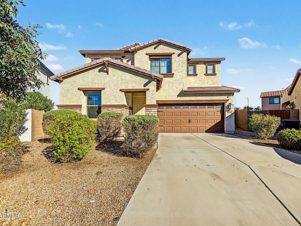 3275 E SPORTS Drive, Gilbert, AZ 85298