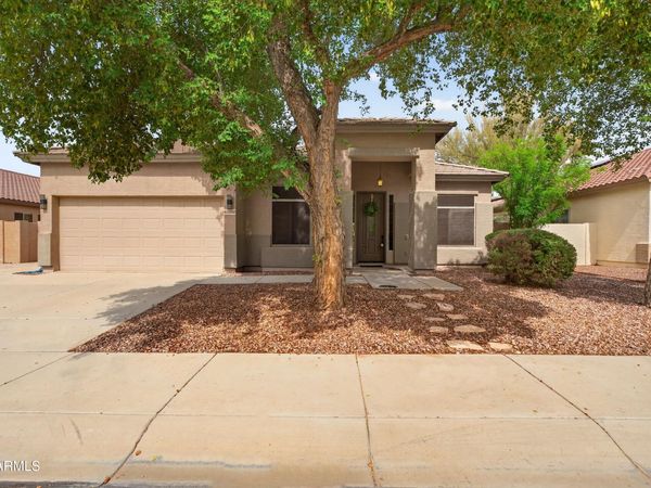 43292 W OAKLAND Court, Maricopa, AZ 85138