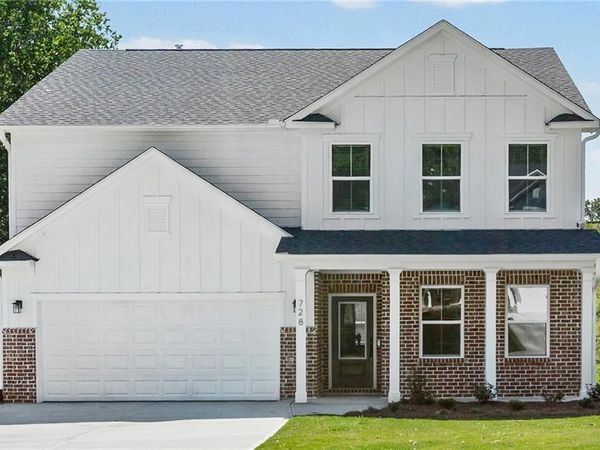 728 Mirror Lake Parkway, Villa Rica, GA 30180