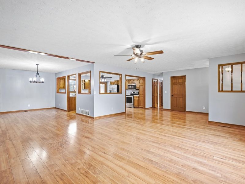 15 Ellen Kay Drive, Dry Ridge, KY 41035 Photo 6