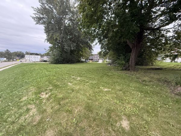 726 S Adams Avenue , Freeport, IL 61032