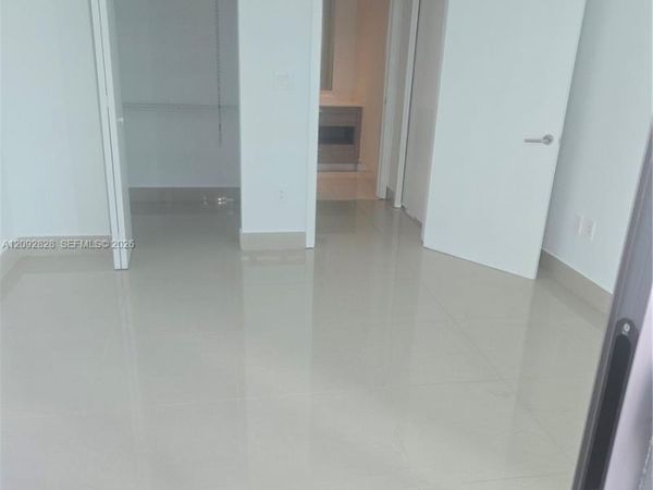 1300 S Miami Ave , Unit 2207, Miami, FL 33130