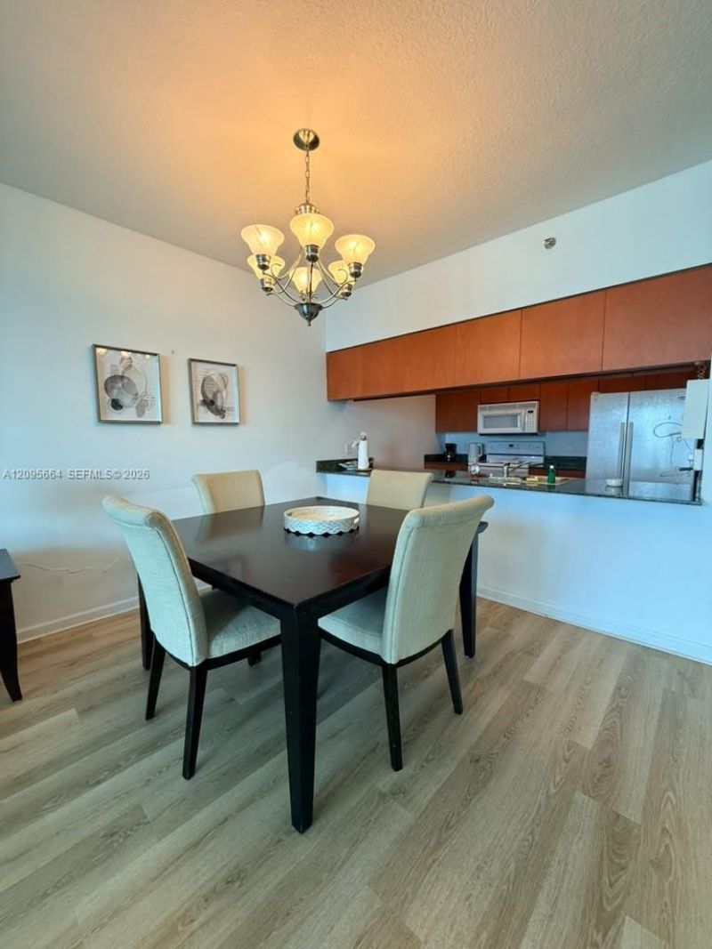 1200 Brickell Bay Dr , Unit 4220, Miami, FL 33131 Photo
