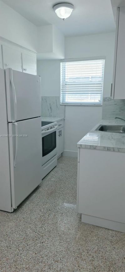 4710 NW 6th St , Unit 9, Miami, FL 33126 Photo