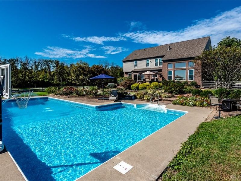 2356 Triple Creek Court, Turtlecreek Township, OH 45036 Photo 5