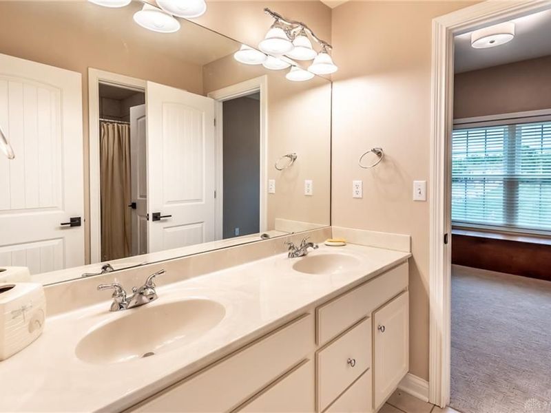 2356 Triple Creek Court, Turtlecreek Township, OH 45036 Photo 57