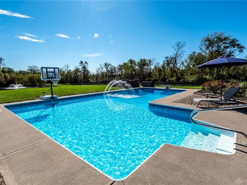 2356 Triple Creek Court, Turtlecreek Township, OH 45036 Photo 69