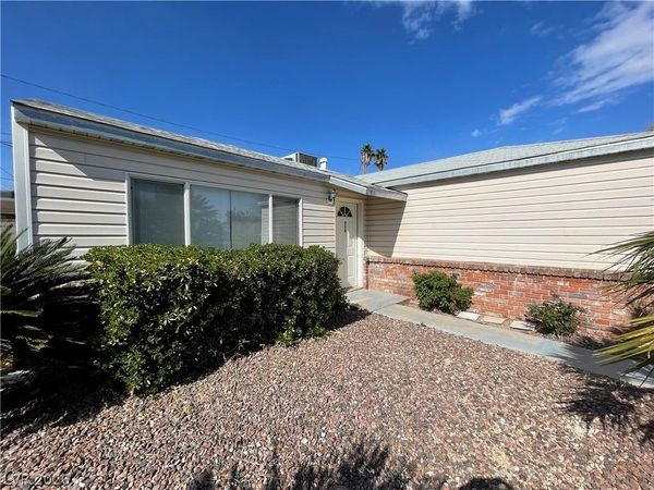 590 National Street , Henderson, NV 89015