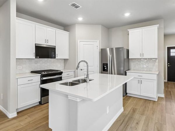 121 Winchester Hill Lane , Princeton, TX 75071
