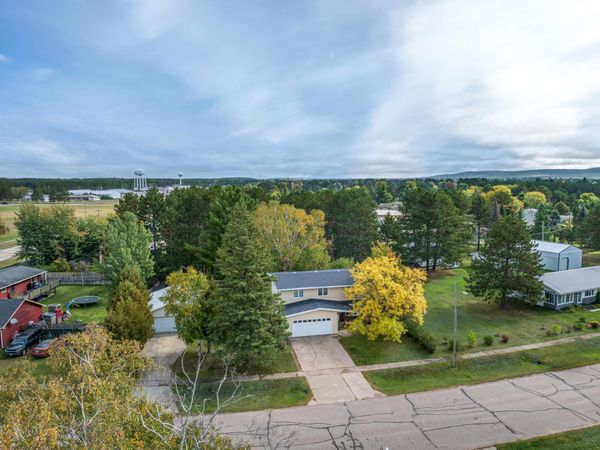 15 Locust Drive, Babbitt, MN 55706