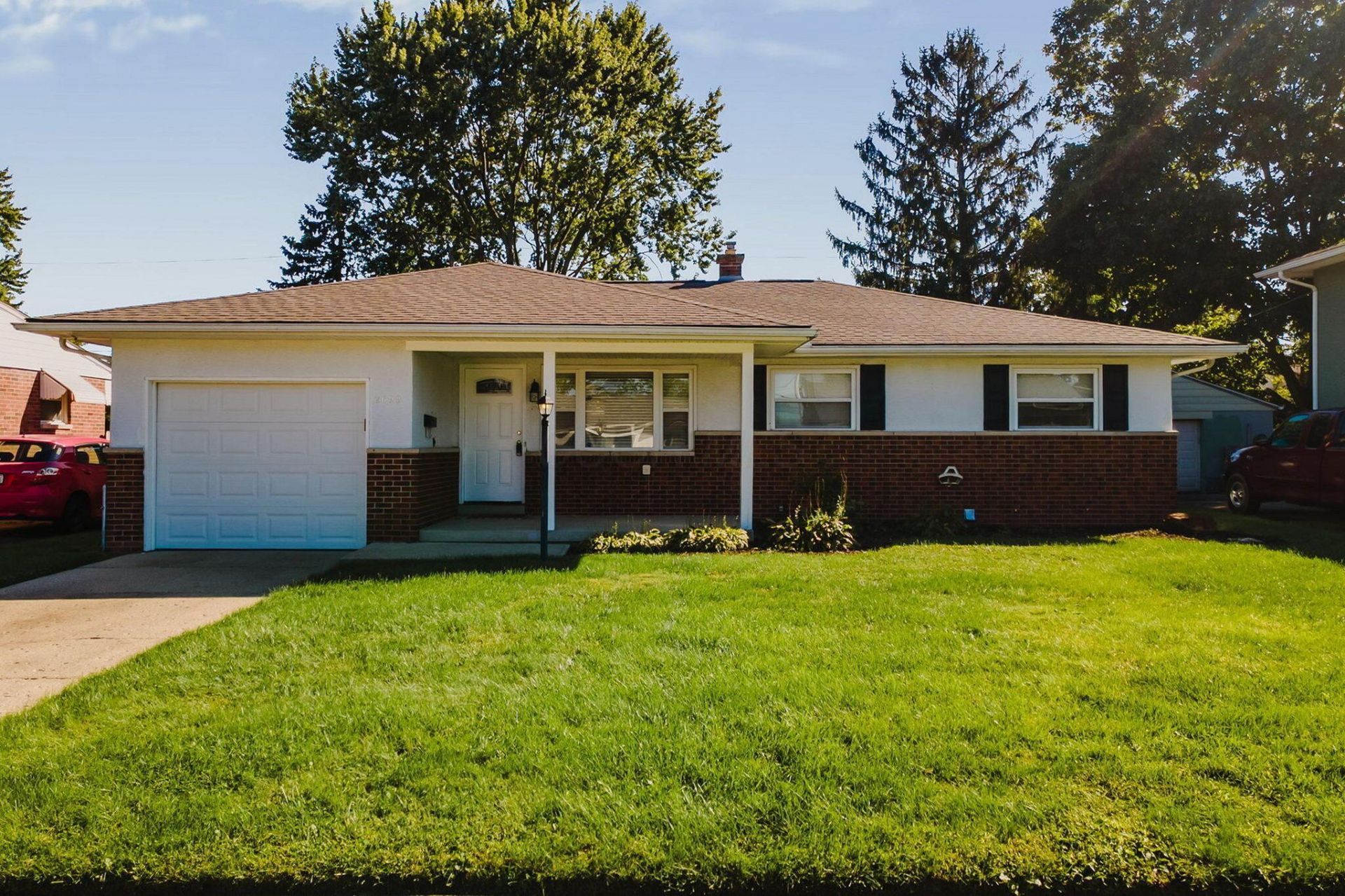 2699 Eugene Avenue, Grove City, OH 43123 Main Photo