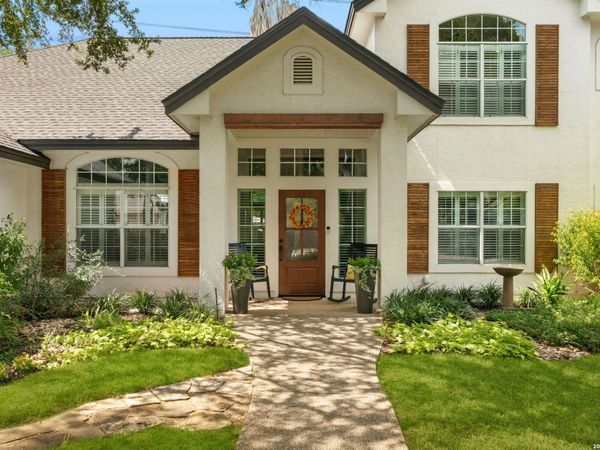 37 INWOOD HEIGHTS DR N, San Antonio, TX 78248