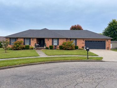702 Boxwood Drive, Berea, KY 40403