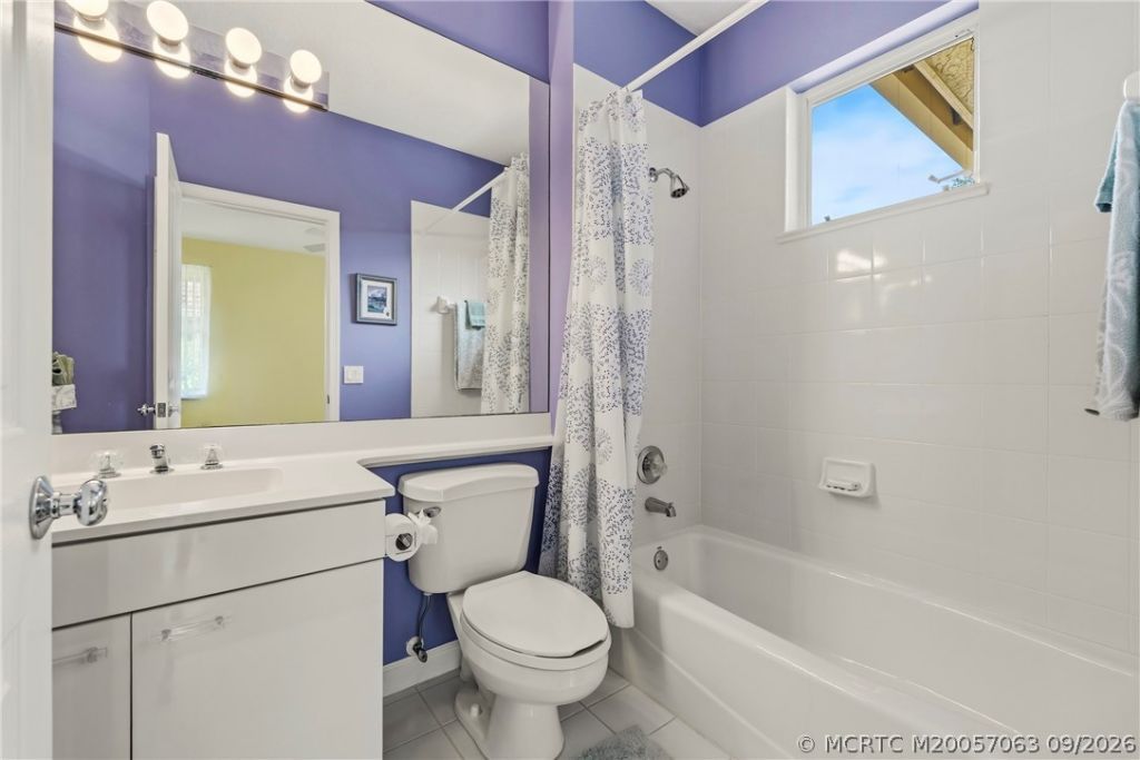 3663 SE Cambridge Drive , Stuart, FL 34997 Photo
