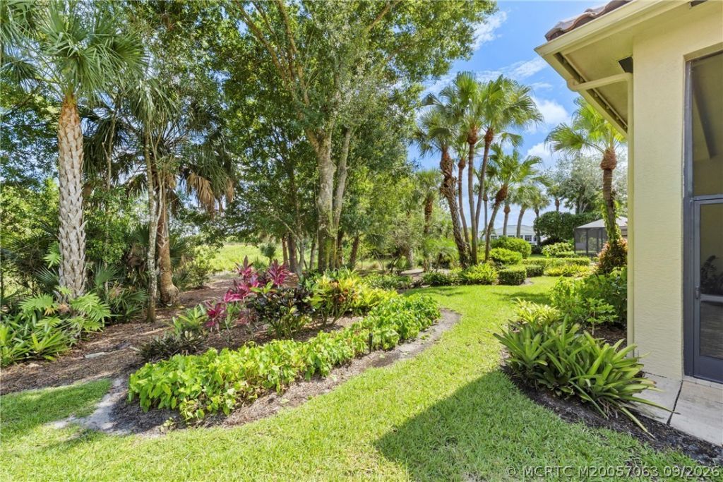 3663 SE Cambridge Drive , Stuart, FL 34997 Photo