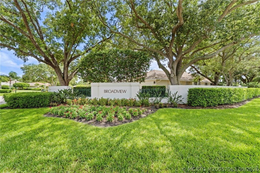 3663 SE Cambridge Drive , Stuart, FL 34997 Photo