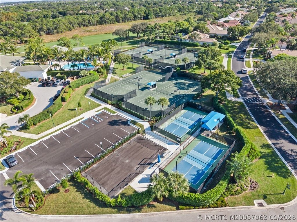 3663 SE Cambridge Drive , Stuart, FL 34997 Photo