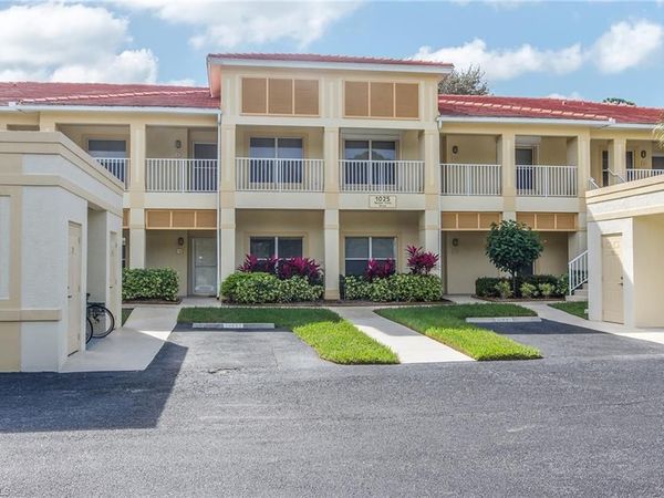 1025 Tarpon Cove DR, Unit 203, NAPLES, FL 34110