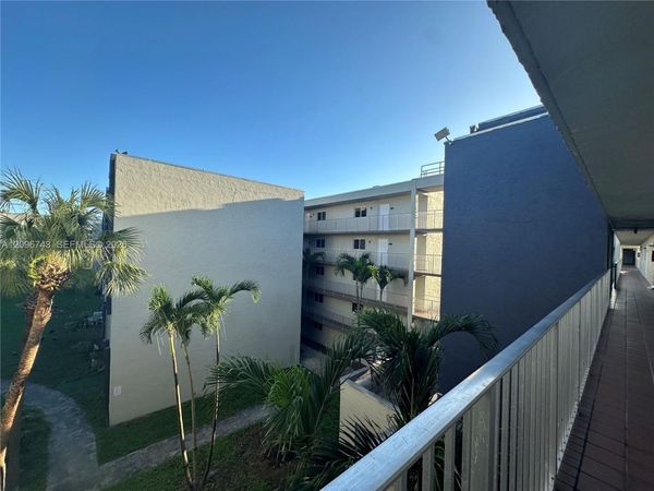 10000 NW 80th Ct , Unit 2424, Hialeah Gardens, FL 33016