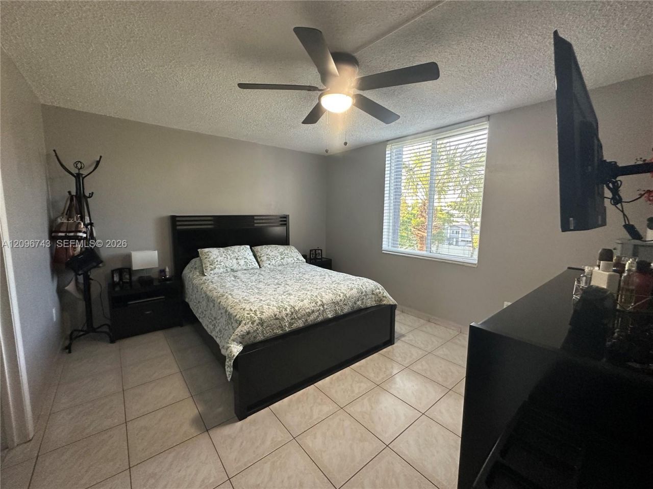 10000 NW 80th Ct , Unit 2424, Hialeah Gardens, FL 33016 Photo