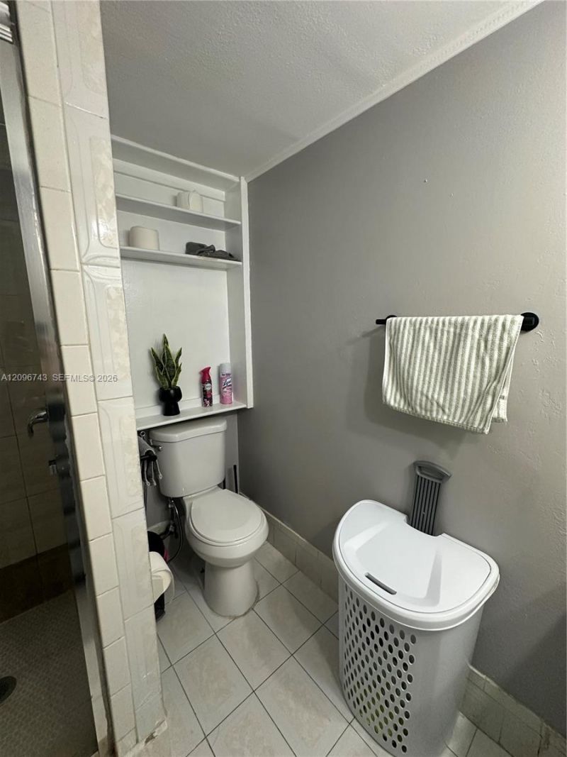 10000 NW 80th Ct , Unit 2424, Hialeah Gardens, FL 33016 Photo