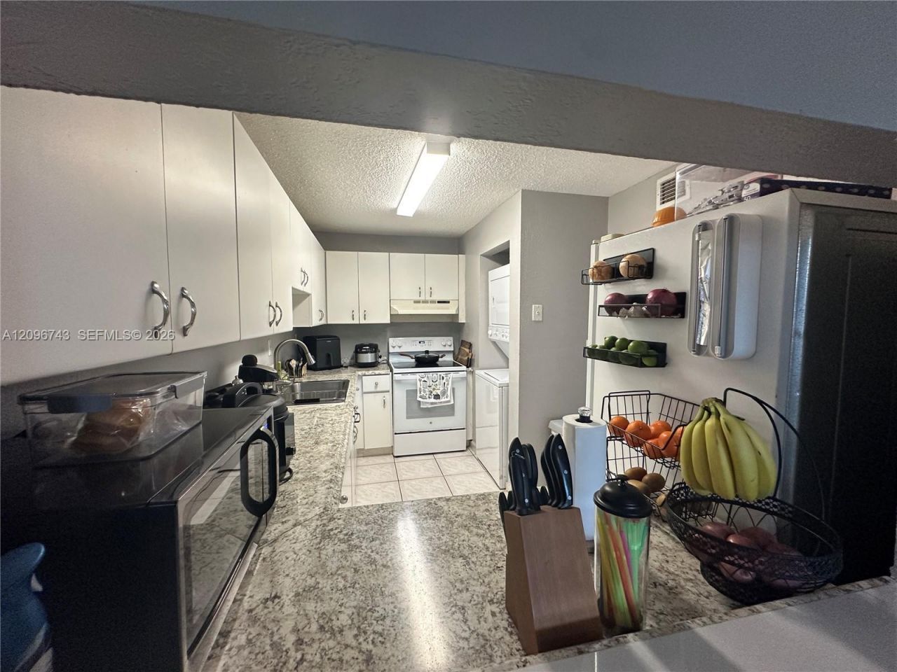10000 NW 80th Ct , Unit 2424, Hialeah Gardens, FL 33016 Photo