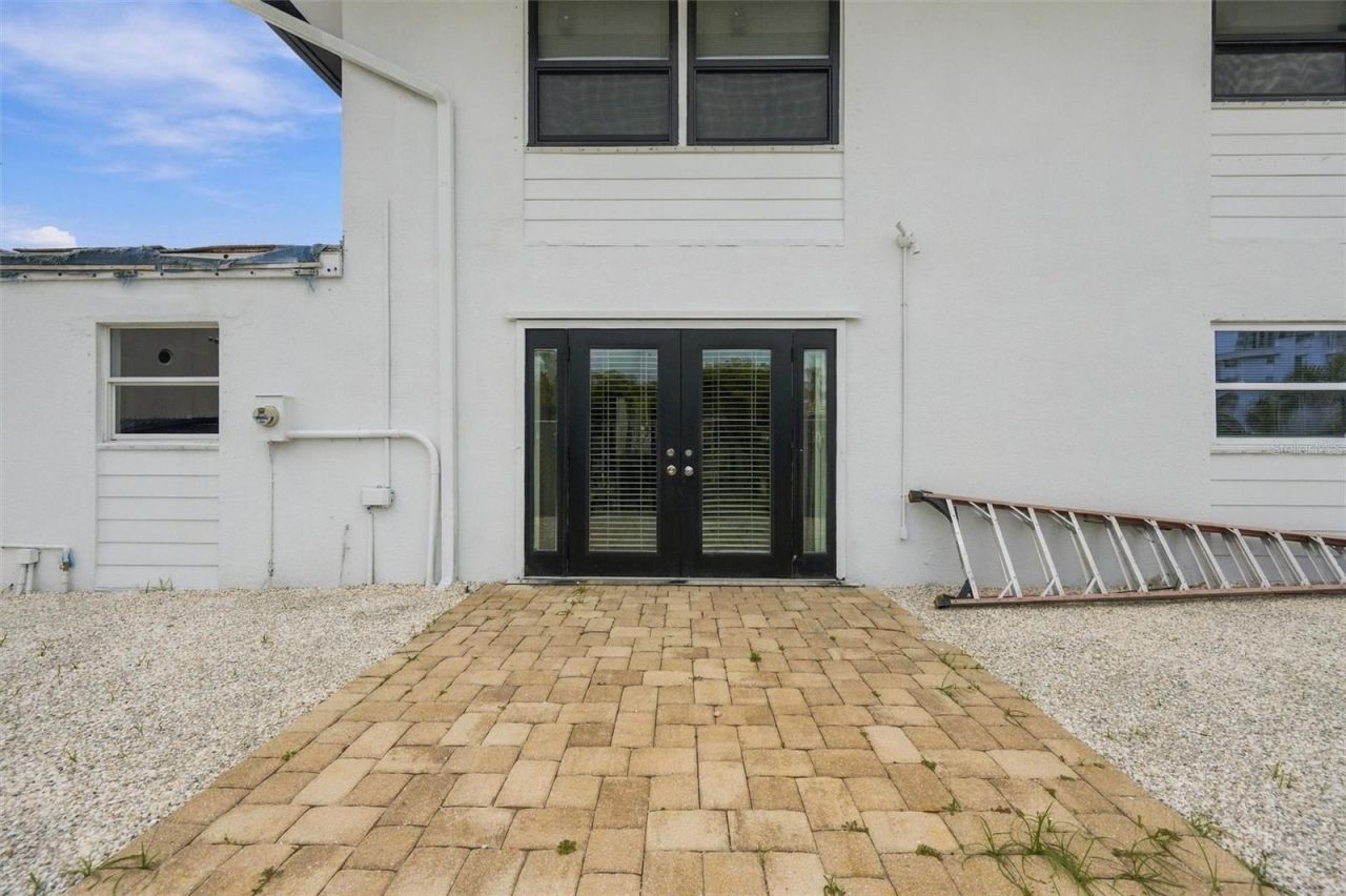 171 Golden Gate Point, Sarasota, FL 34236 Photo