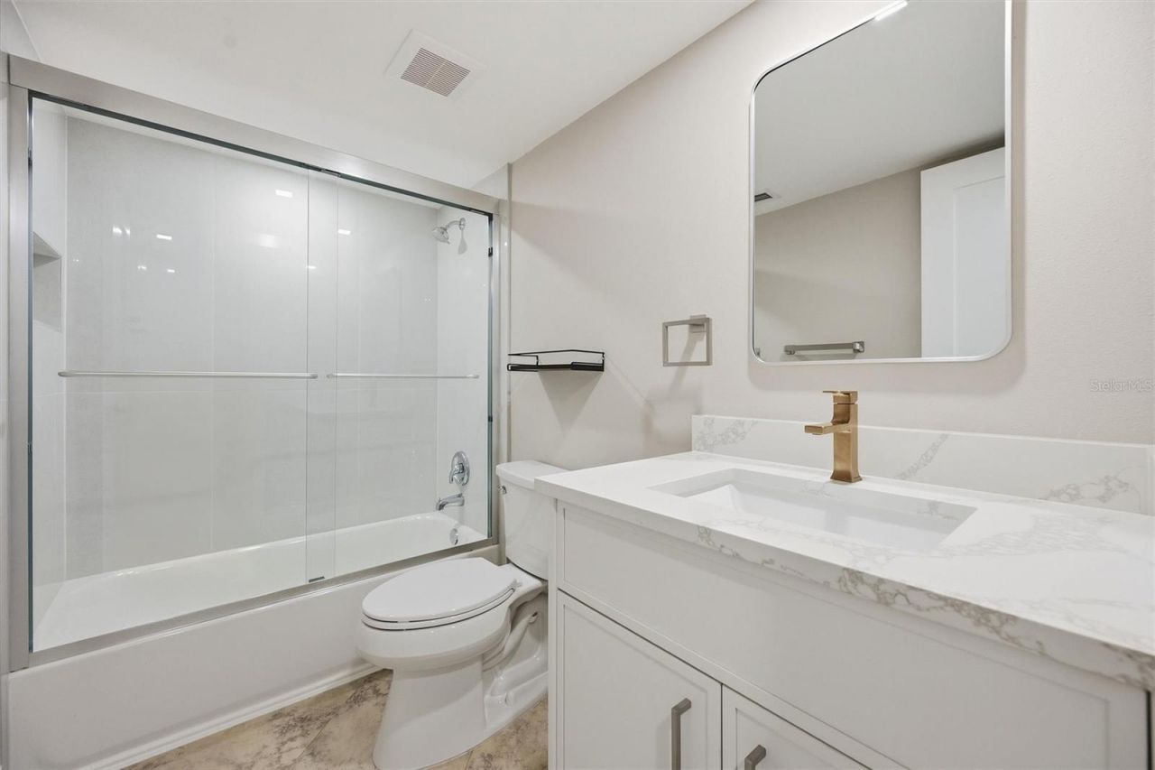 171 Golden Gate Point, Sarasota, FL 34236 Photo