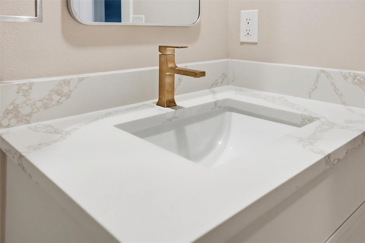 171 Golden Gate Point, Sarasota, FL 34236 Photo