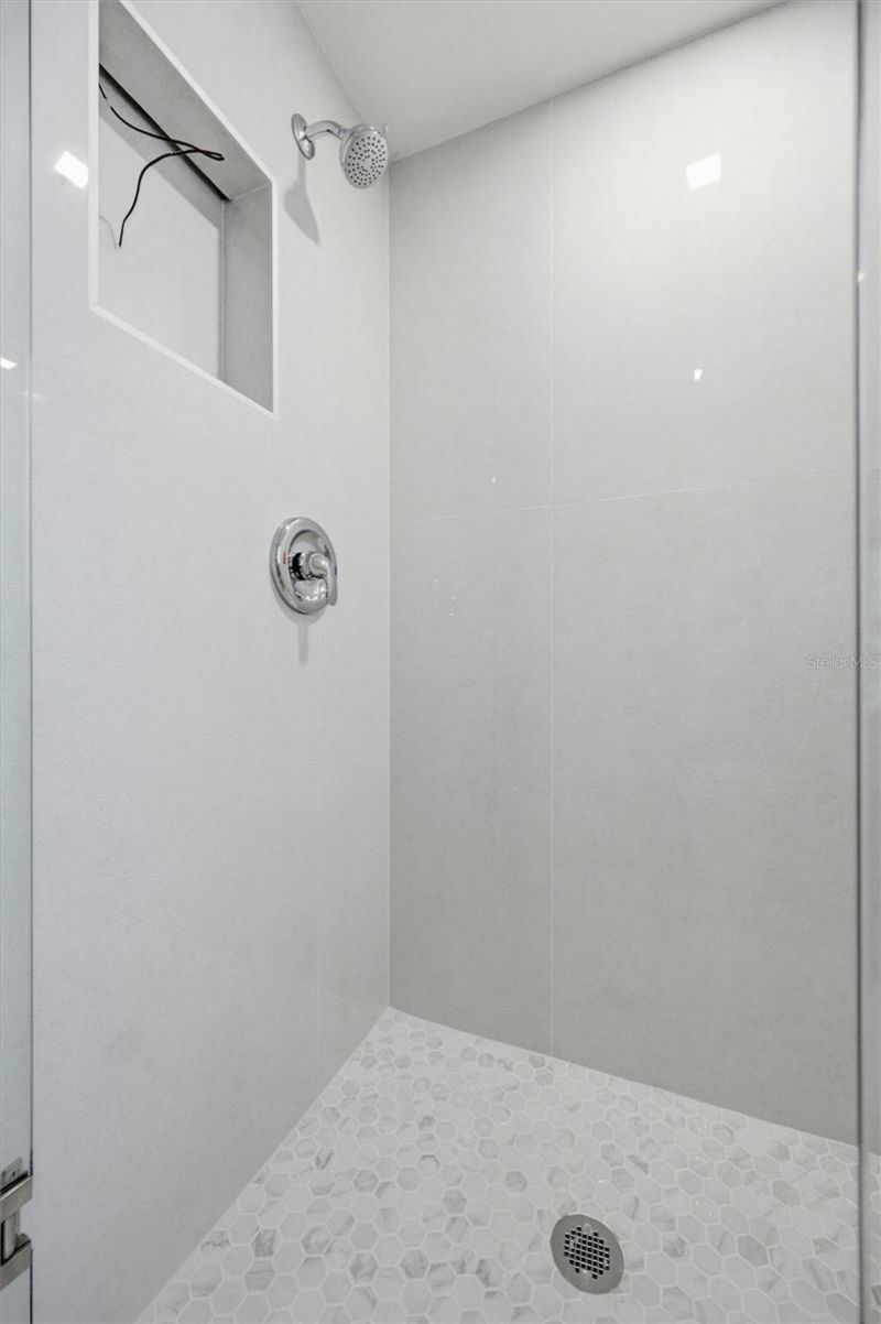 171 Golden Gate Point, Sarasota, FL 34236 Photo