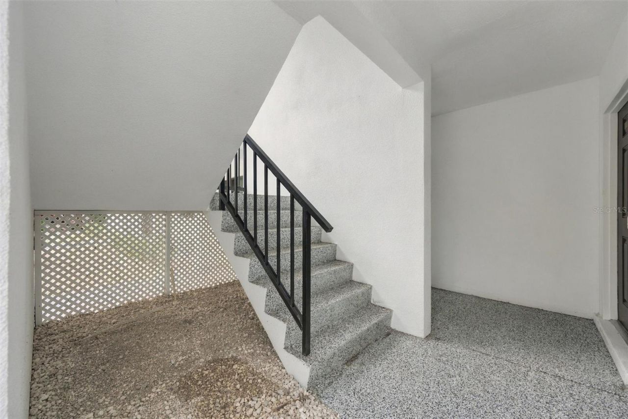 171 Golden Gate Point, Sarasota, FL 34236 Photo