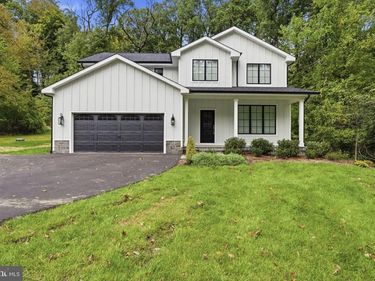 77 SPRING ROAD, MALVERN, PA 19355