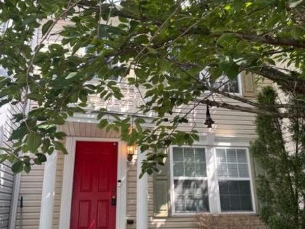 34 GRINDSTONE DRIVE, HEDGESVILLE, WV 25427
