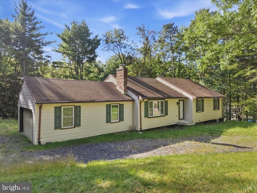 507 STARLITE COURT , STROUDSBURG, PA 18360
