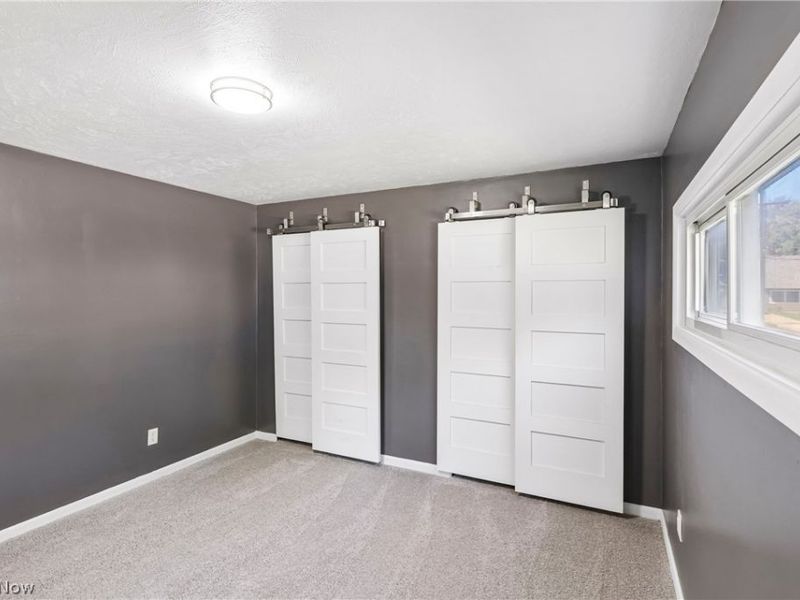 295 Best Drive, Berea, OH 44017 Photo 12