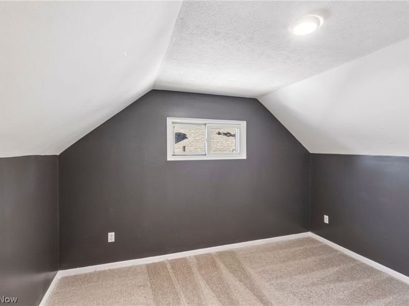 295 Best Drive, Berea, OH 44017 Photo 18