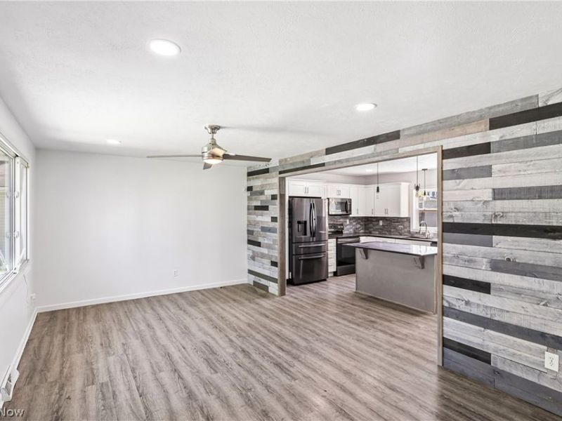 295 Best Drive, Berea, OH 44017 Photo 19
