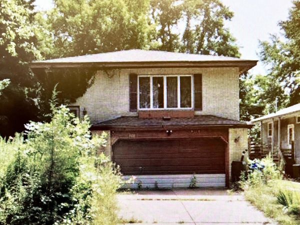 1160 Suburban Avenue , Saint Paul, MN 55106