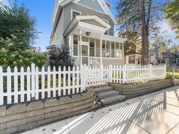 870 Randolph Avenue, Saint Paul, MN 55102