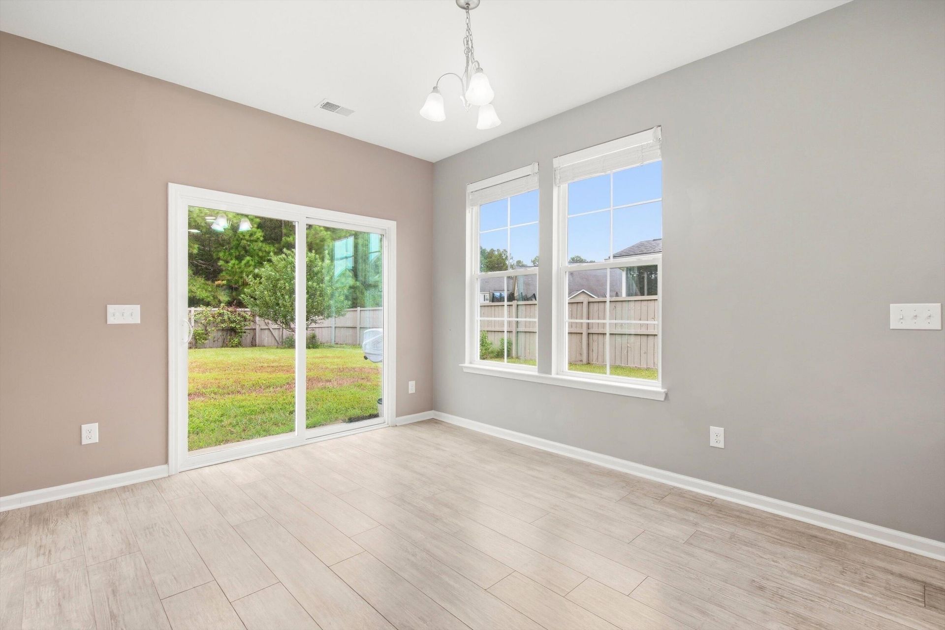 2114 Bridlewood Farms Parkway Photo 14