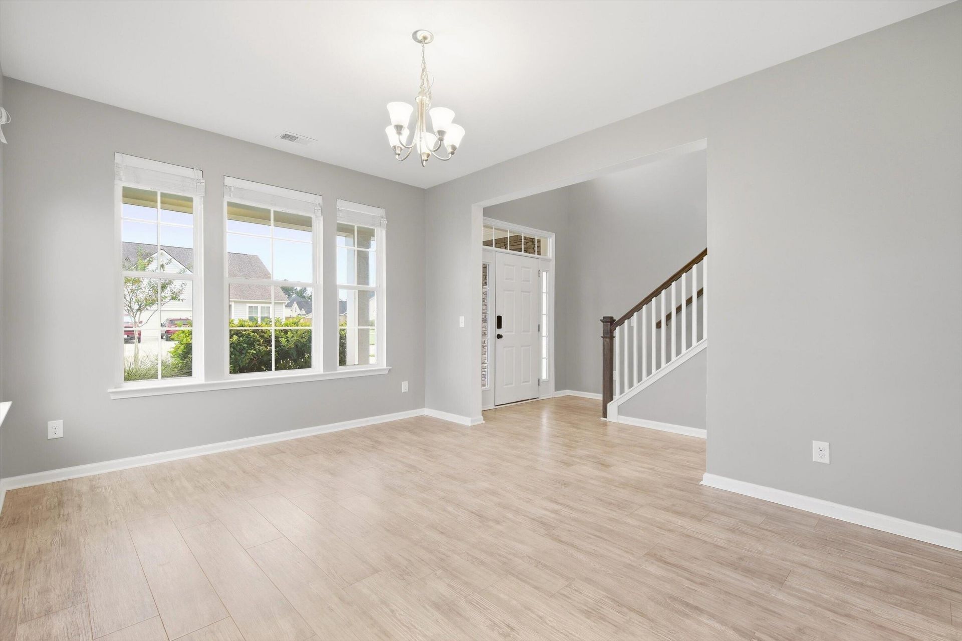 2114 Bridlewood Farms Parkway Photo 5