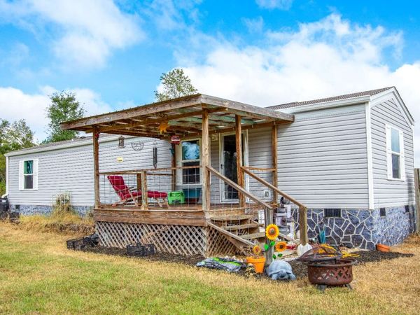 22152 CR 250, Live Oak, FL 32060