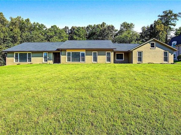 875 Hickory Oak Hollow , Roswell, GA 30075