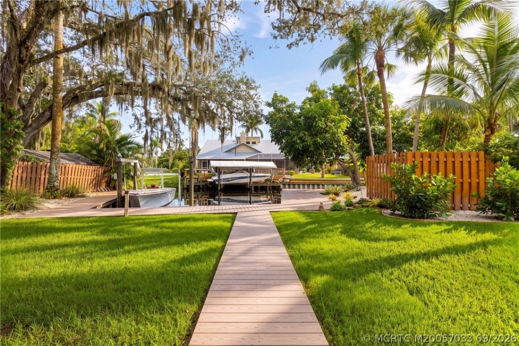 615 SW Rustic Circle , Stuart, FL 34997 Photo