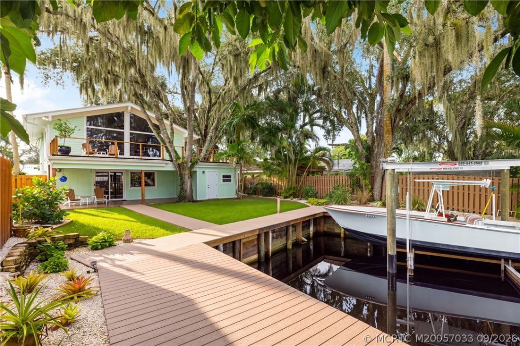 615 SW Rustic Circle , Stuart, FL 34997 Photo