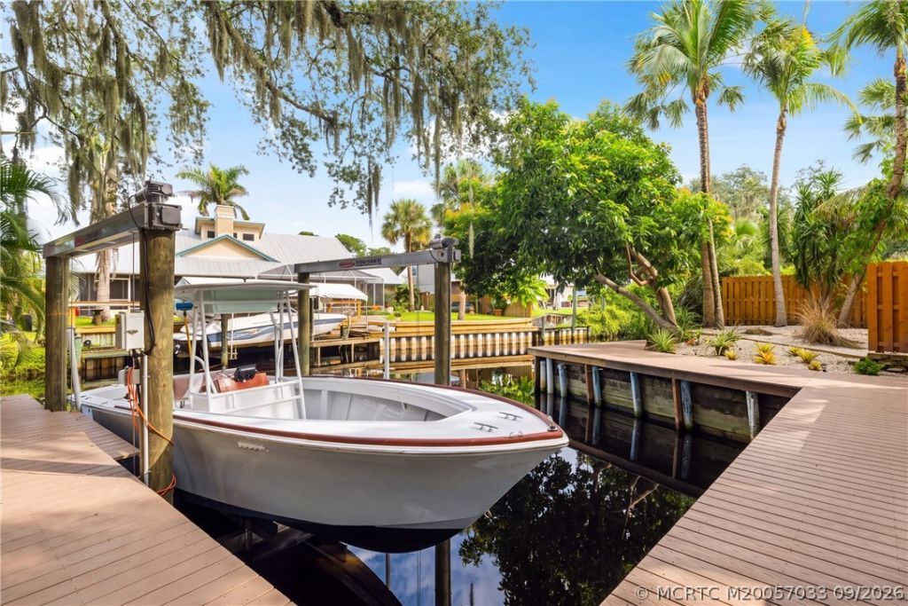 615 SW Rustic Circle , Stuart, FL 34997 Photo