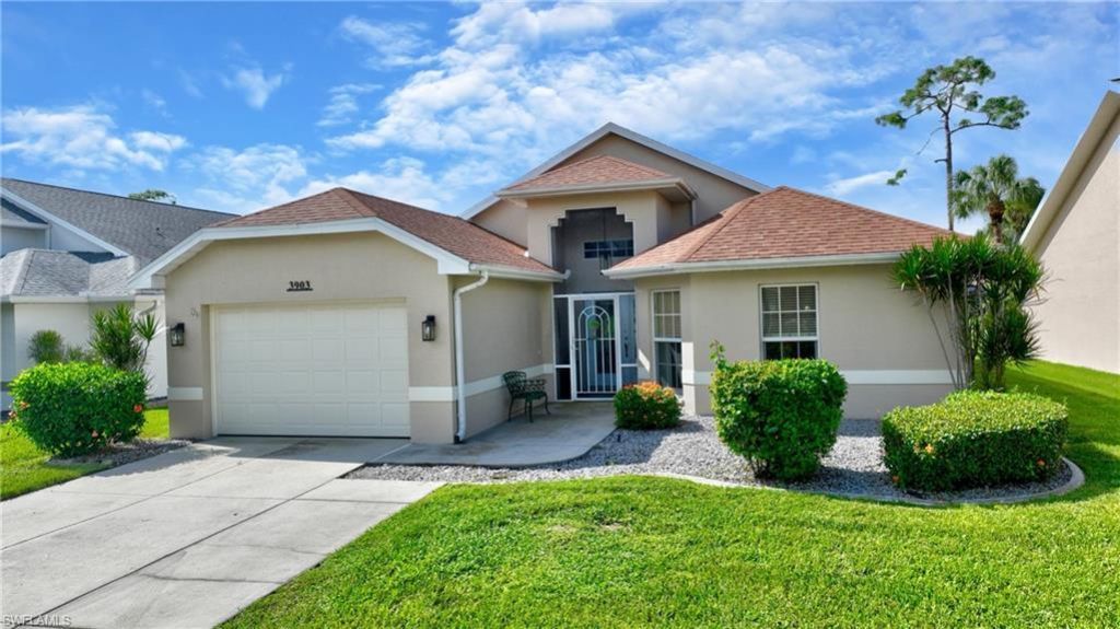 3903 Sabal Springs Blvd, North Fort Myers, FL 33917 Main Photo
