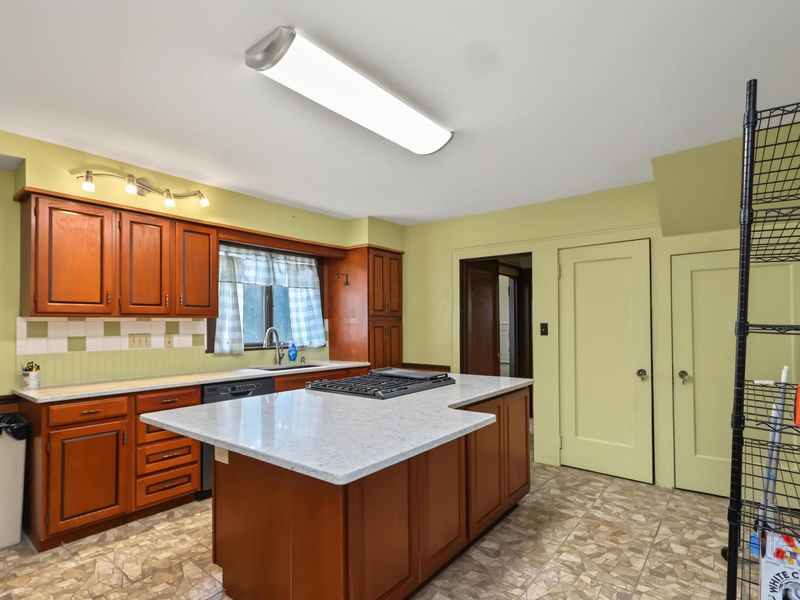 605 Scholl Road, Mansfield, OH 44907 Photo 7