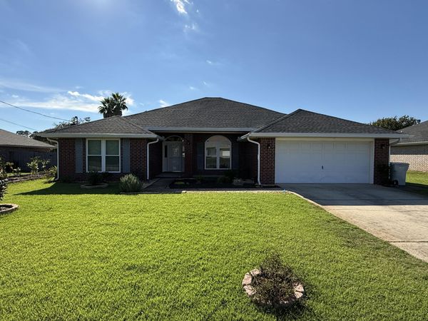 2121 Ainsdale Court, Navarre, FL 32566